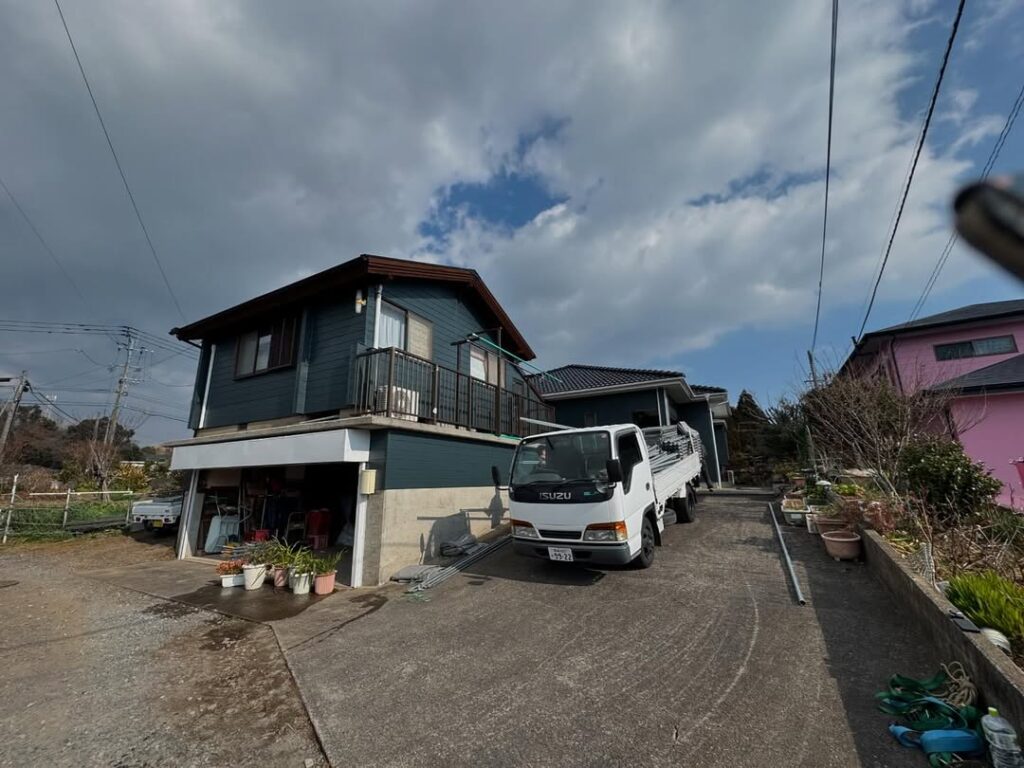 小長井のお客様で屋根、外壁塗装工事が無事に終わりました1